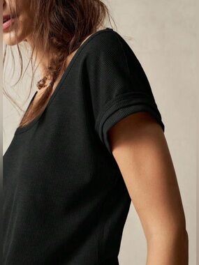Bohemela Classic Black Scoop Neck Ribbed Tee - Women